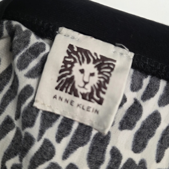 Anne Klein Short Sleeve Print Tunic Top Shirt - Picture 6 of 7